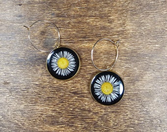 Wildflower Earrings, Flower Earrings, Pressed Flower Earrings, Real Flower Earrings, Flower Power Earrings, Retro Earrings, Fleabane, Y2K
