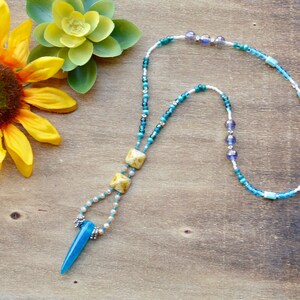 agate gemstone beaded necklace / statement necklace / handmade jewelry / unique jewelry / boho jewelry / mom gift / gifts for her