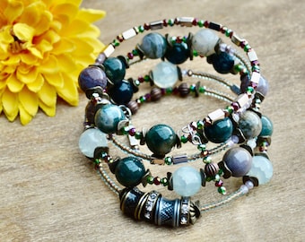 Bracelets / Fancy Jasper Beaded Memory Wire Wrap Boho Bracelet / Cadeau de Vacances pour elle / Bijoux Boho / Bijoux Hippie / Bracelets Boho Wrap