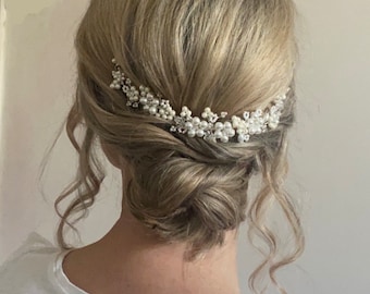 Daisy Hairvine, Wedding Hair Accessory, Bridal Hairpiece, Hair Comb, Tiara, Bride jewellery, Pearl