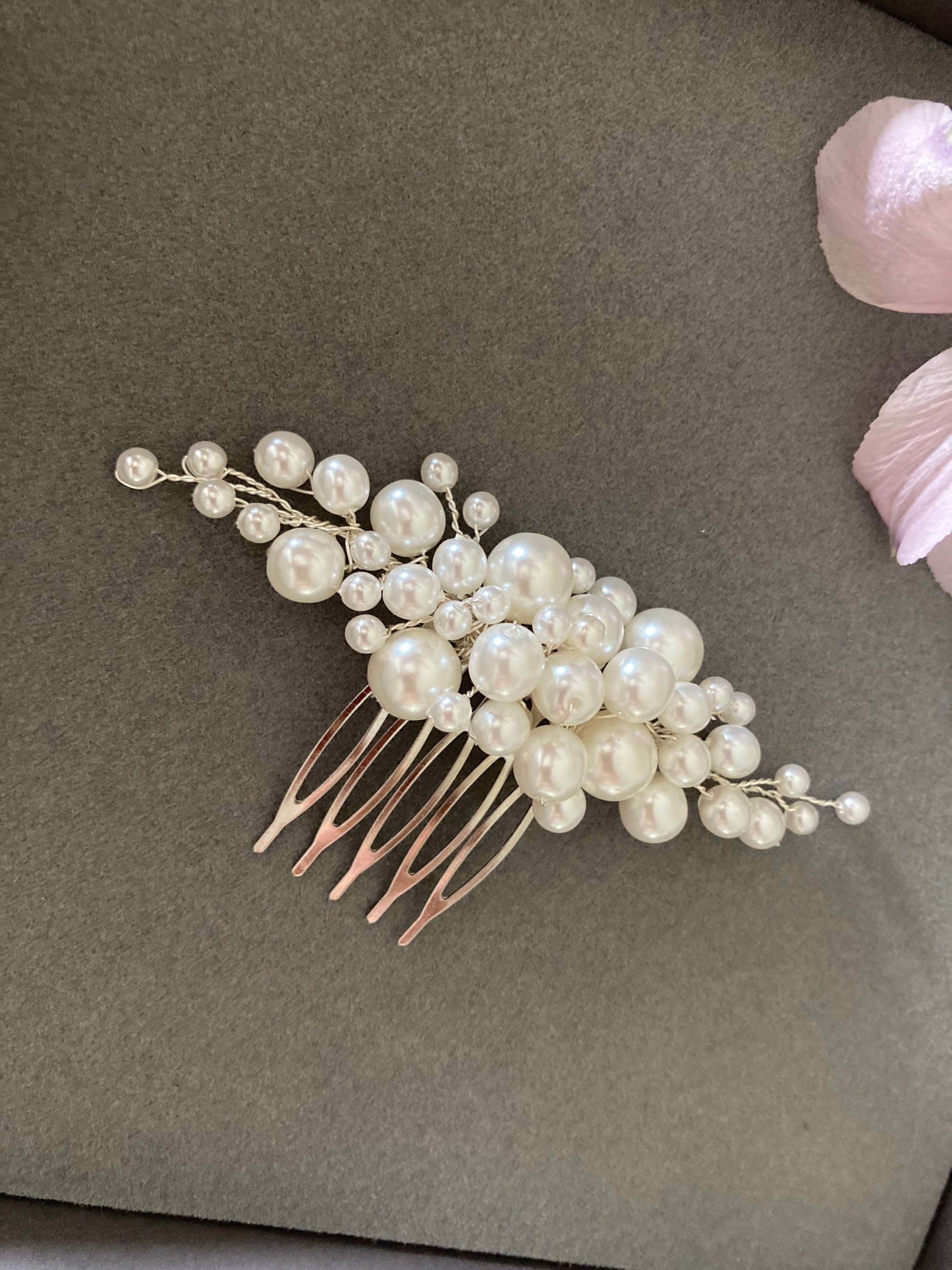 5 Piece Elegant Pearl Bridal Hair Comb & Pins