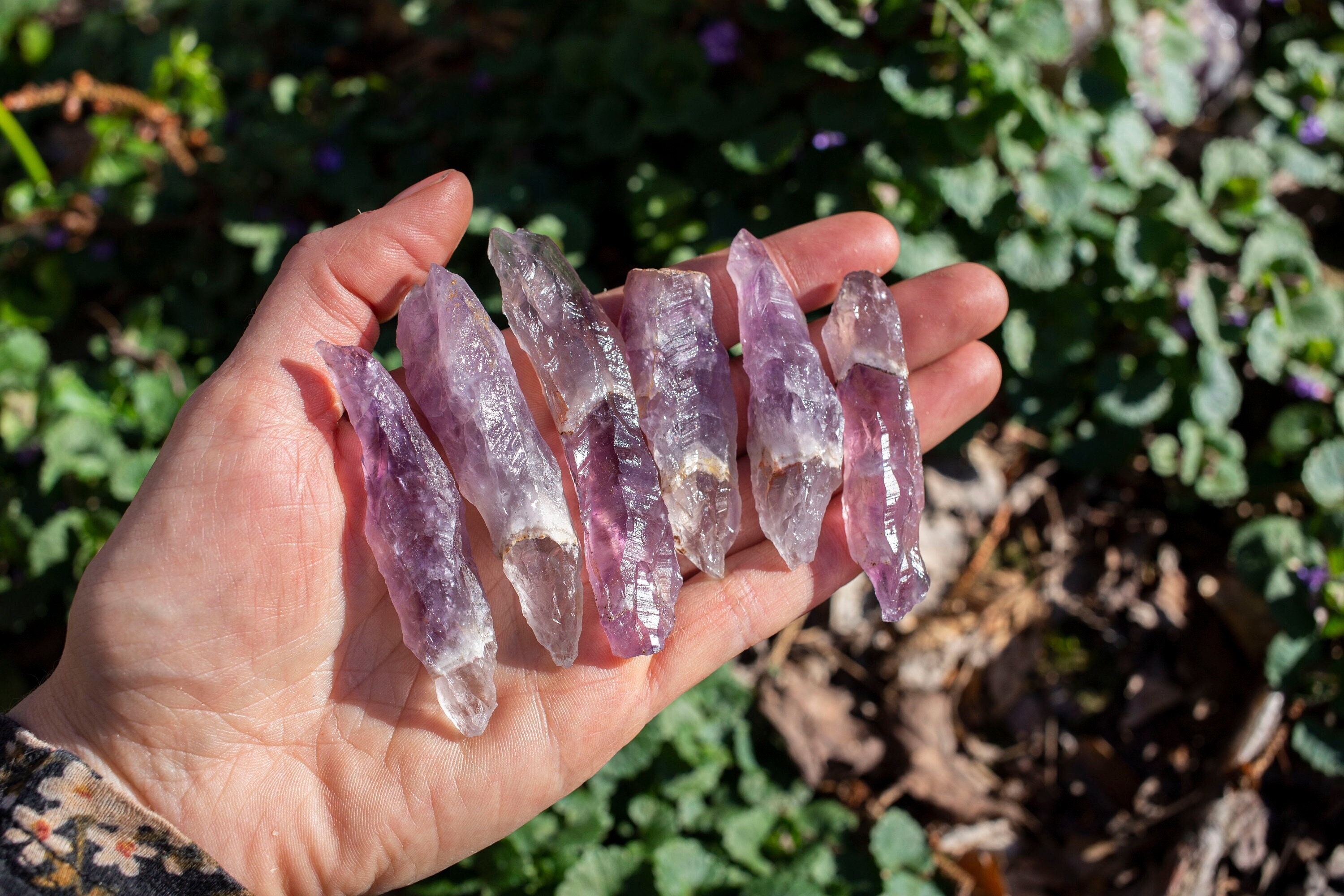 Cristales Auralite-23 (Amatista Chevron Canadiense): Mini VARITA ÚNICA - Elegida intuitivamente para TI
