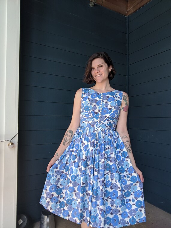 Vintage 1950s Floral Dress