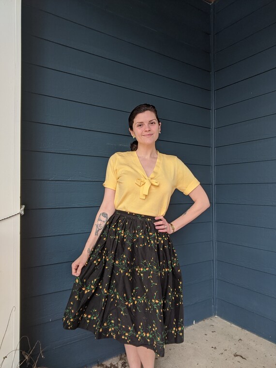 Vintage Novelty Print Rose Skirt