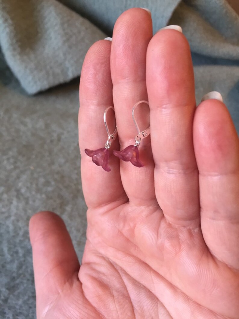 Silvery and lilac flower earrings