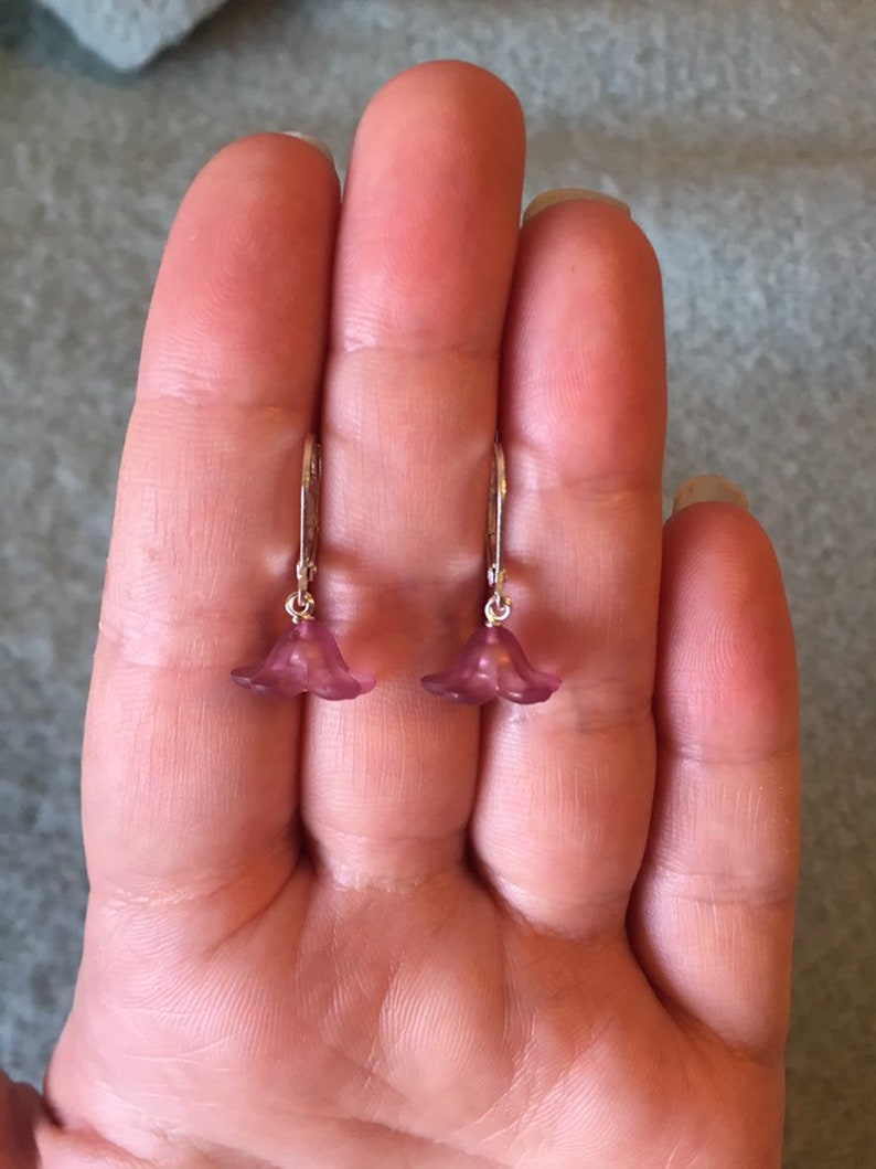 Silvery and lilac flower earrings