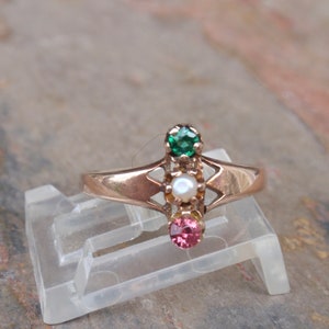 Victorian Green Tourmaline Pearl Pink Stone Ring, Triple Mothers, Trilogy Past Present Future, 10k Gold October May June Birthstone