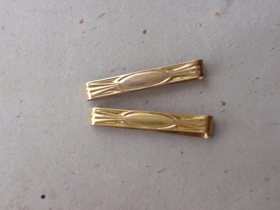 Vintage Art Deco Lingerie Clasps Scarf Clips Victo