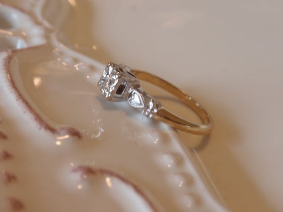 Art Deco Hearts Diamond Engagement Ring, 14k Two … - image 3
