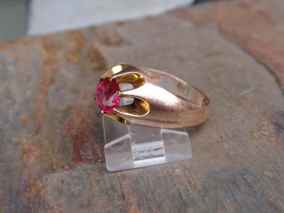 Victorian Ruby Red Stone Belcher Ring, Antique Gy… - image 1