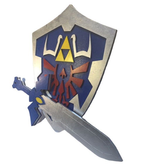 Legend of Zelda Link Cosplay with Hylian Shield + Master Sword DIY