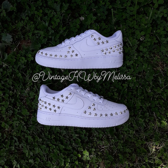 Plunderen maagd Speciaal Aangepast Sterren Studded Wit Air Force 1s Zilver Gift - Etsy Nederland