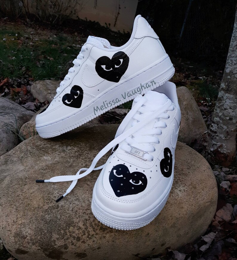 custom heart air force 1