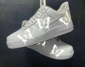 size 6 white air force