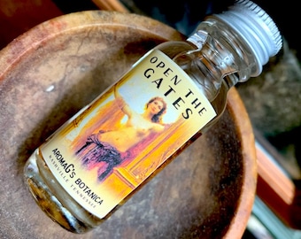 Open the Gates oil - hoodoo oil - conjure oil - witchcraft - pagan