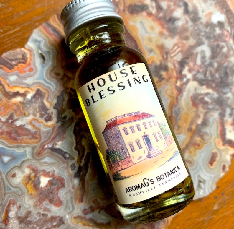 House Blessing Oil - hoodoo oil - conjure oil - witchcraft - pagan image 1