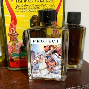 Protect Oil – hoodoo oil - witchcraft - pagan - conjure oil by Papa Gee