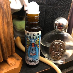 High Priestess Tarot Perfume - Tarot oils