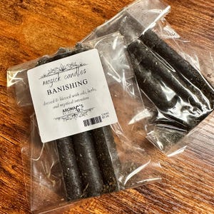 Banishing chime spell candles - 3 pack - blessed and dressed