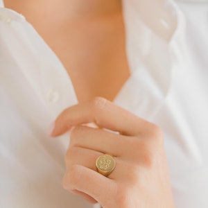 14k Gold Plain Signet Ring image 7