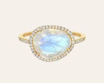 Diamond Moonstone Ring | 14k Gold