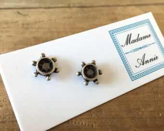 Boucles des Oreilles avec barres à roué