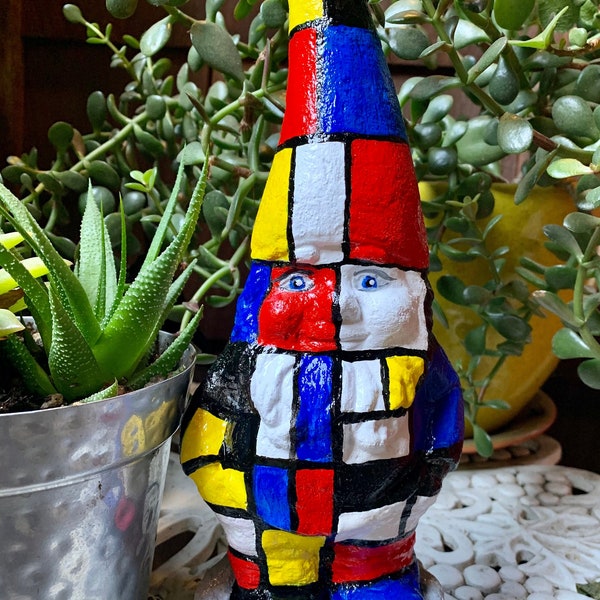 Piet Mondrian painting garden gnome sculpture, handmade, solid sculpture, gnome, 12 inches, 30cm, outdoor or indoor sculpture with quote