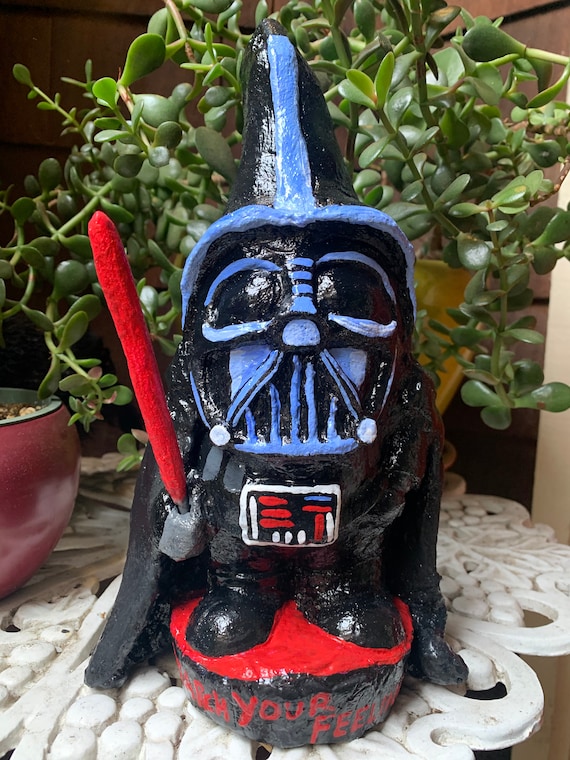 Darth vader garden statue deals
