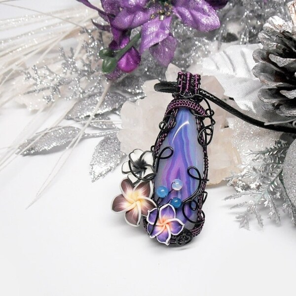 OOAK Wire wrapped Agate pendant, blue purple dyed Agate necklace, intricate wire wrap necklace, black leather necklace, unique women gift