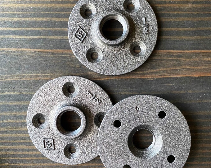 Single 1/2” Black Iron Round ‘Floor’ FLANGE - CLEAN - DIY Metal Shelving Fitting - Custom Build Desk/Table Legs - Farmhouse Wall Bracket