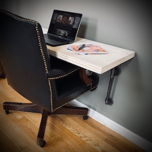 Undermount Iron Pipe & Solid Wood Desk - Suspended Wall Mounted ...