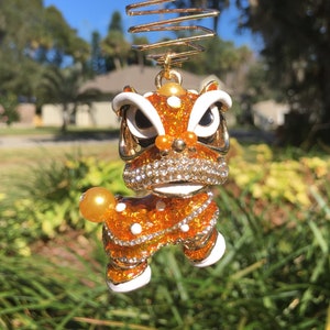 CHINESE LION Ornament | Gold Lion Chinese New Year | Chinese Zodiac | Chinese Folklore | Lunar New Year