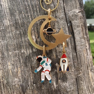 SPACE TRAVELER Christmas Ornament | NASA | Astronauts | To the Moon | Rocket Launch | Space Station | Space | Artemis | Rocket Scientist