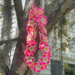 Hawaiian Lei Car Charm | Car Accessory | Rearview Mirror Charm | Hawaiian Car Accessory | Hawaiian Lei | Hawaiian Lei Necklace | Hula Girl