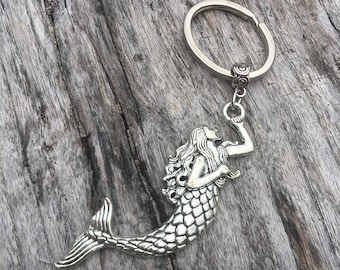 Llavero de sirena / Llavero de sirena / Clip para bolso de sirena / Relleno de medias / Regalo de dama de honor / Regalo de sirena / Náutico / Playa /