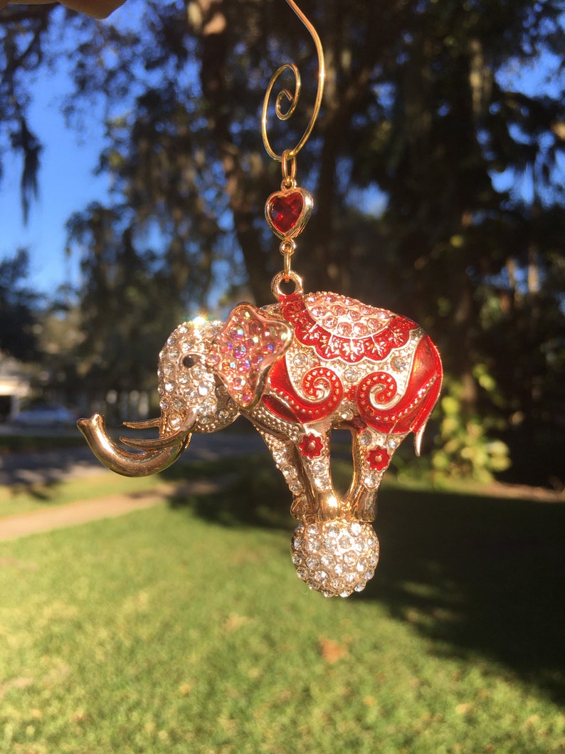 BALANCING ACT Elephant Christmas Ornament Elephant Circus Etsy