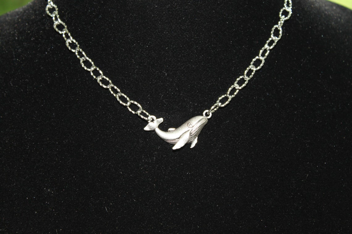 COLLAR WHALE / joyería de ballenas / ballena jorobada / vida Etsy