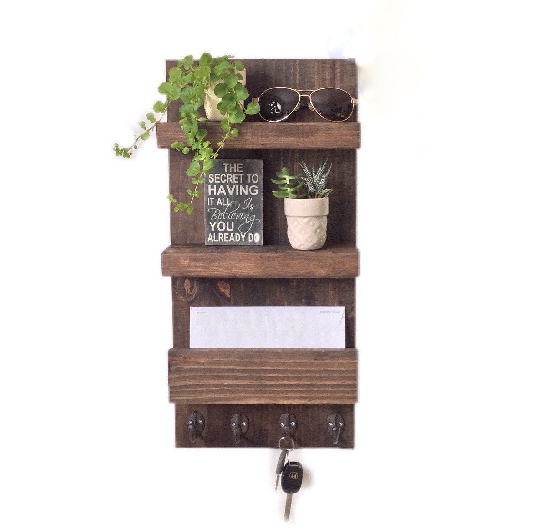 Kate and Laurel Idamae Farmhouse Wood Wall Organizer with Hooks, 28 x 25,  White, Decorative Rustic Wall Organizer with Mail Holder, Chalkboard, and  Three Key Holder Hooks – kateandlaurel