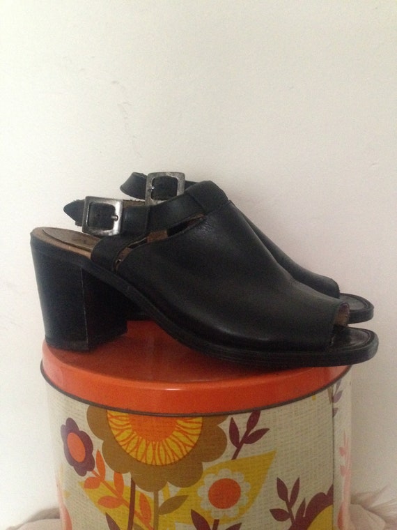 90s leather sandals