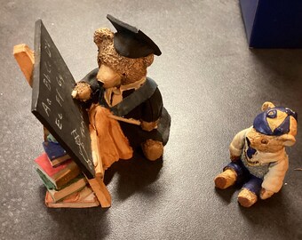 Cadeau pour l'enseignant, nounours solide pour l'enseignant et l'élève. Kolekcjonerski prezent dla nauczyciela w kolorze pluszowego misia autorstwa Petera Fagana.