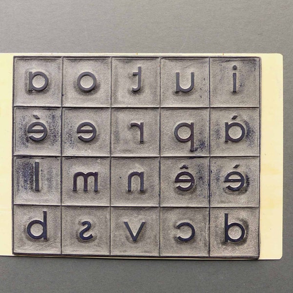 School rubber stamp letters alphabet - plate inked school vintage 1950's-learn to read - Scrapbooking