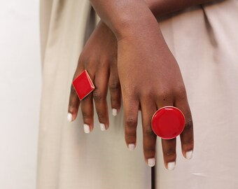 Statement chunky enamel ring, Red big cocktail ring, Gold and red enamel ring for womens