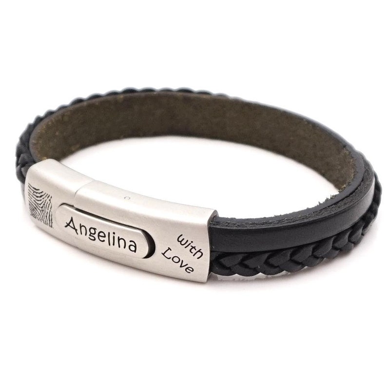 Lederarmband BERLIN schwarz mit individueller Lasergravur Bild 1