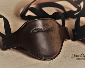 Protezione per leva del cambio Cuscinetto in pelle per stivali e cura delle scarpe Abbigliamento da motociclista Copriscarpe design di Holler&Hood Classic and Vintage