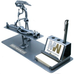 Orthopädischer Chirurg Figur Geschenk Visitenkartenhalter, Chirurgische Tech Geschenk Muttern und Schrauben Skulptur, Chirurg Geschenk, geschweißte Schrottmetallkunst