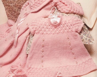 Strickanleitung - Baby Kleid, Jacke, Mütze, Handschuhe und Schühchen - von der Geburt bis 6 Monate LAYETTE
