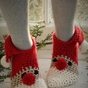 Santa Slippers/Socks - Crochet Pattern Perfect Gift and house shoes Christmas Bazaar
