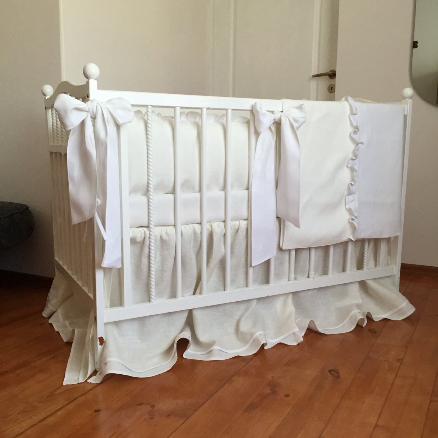 ivory crib bumper