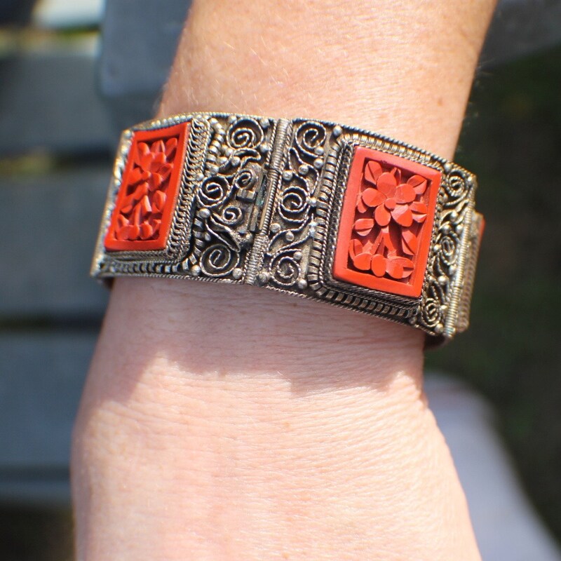 Cinnabar Stretch Bracelet main image 1