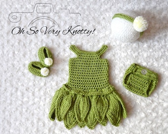 Disney's Fairy Tinkerbell inspired baby girl handmade crochet outfit. Now also available with Wig and Wings.